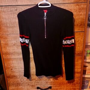GUESS SWEATER